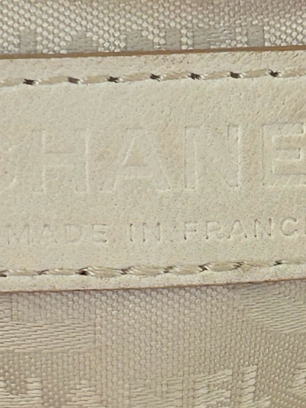 Authentic Chanel White Quilted Large Tote Bag with Top Handles Silver hardware - Picture 5 of 14